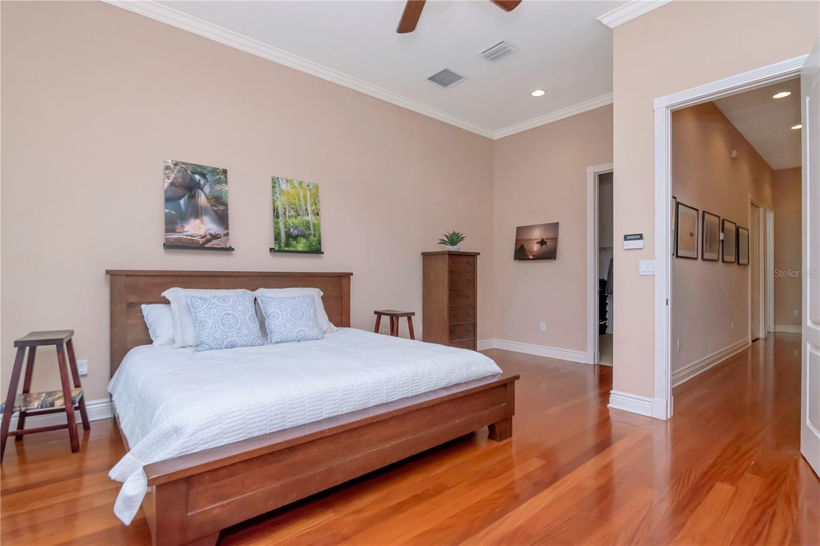 Image 21 of 36 For 4907 Bayshore Boulevard 103