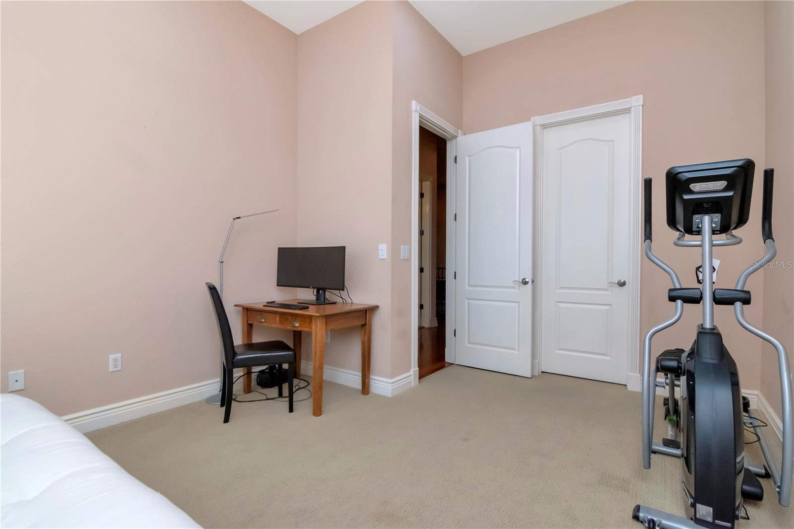 Image 30 of 36 For 4907 Bayshore Boulevard 103