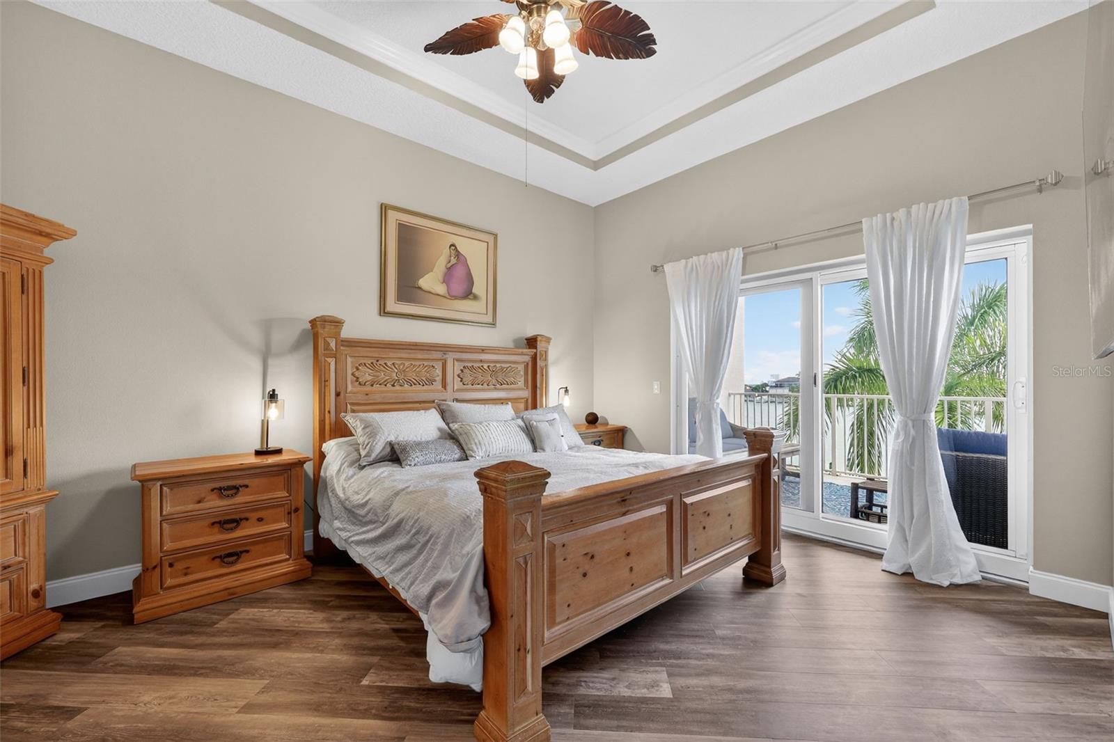 Image 17 of 52 For 205 Brightwater Drive 202