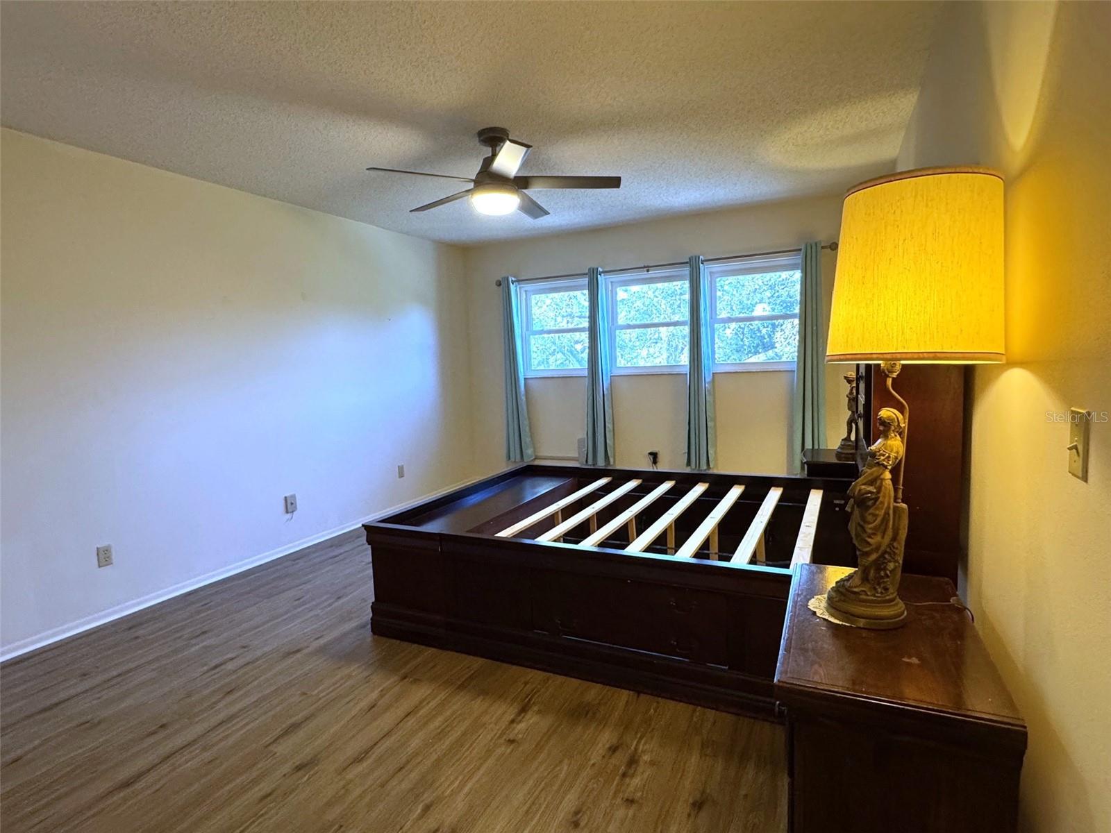 Image 10 of 63 For 2220 Swedish Drive 56