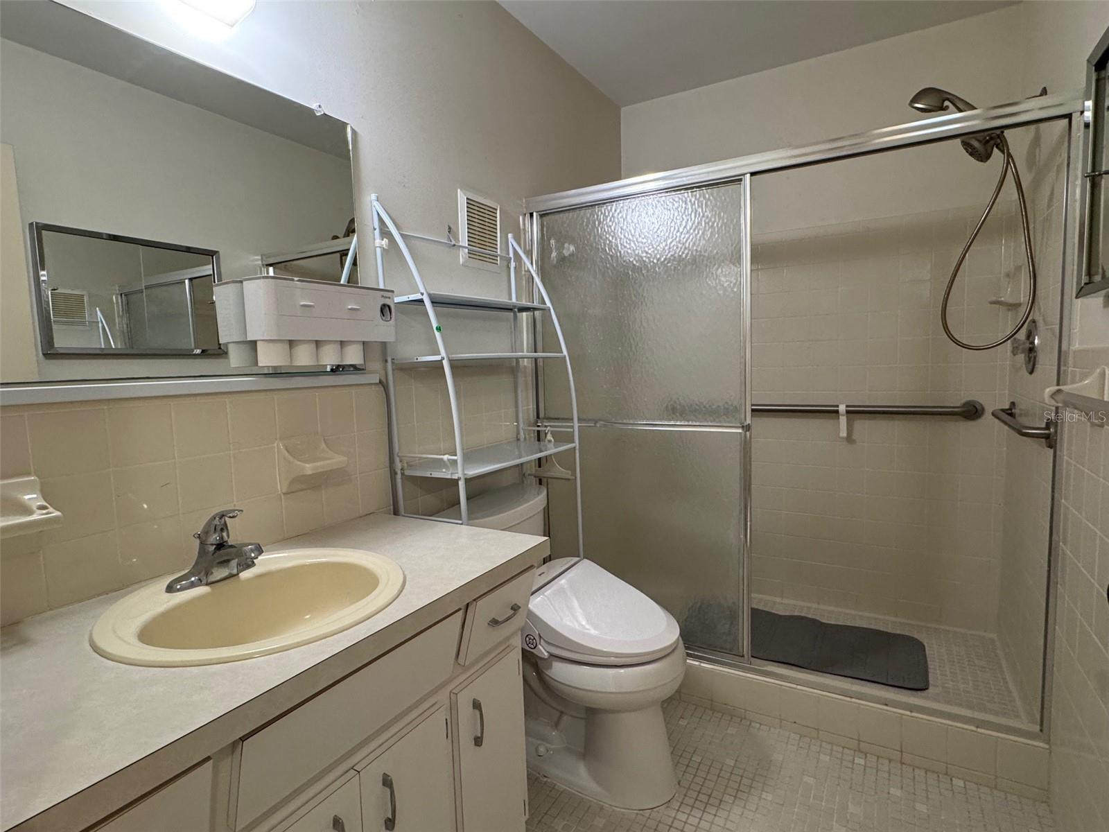 Image 11 of 63 For 2220 Swedish Drive 56