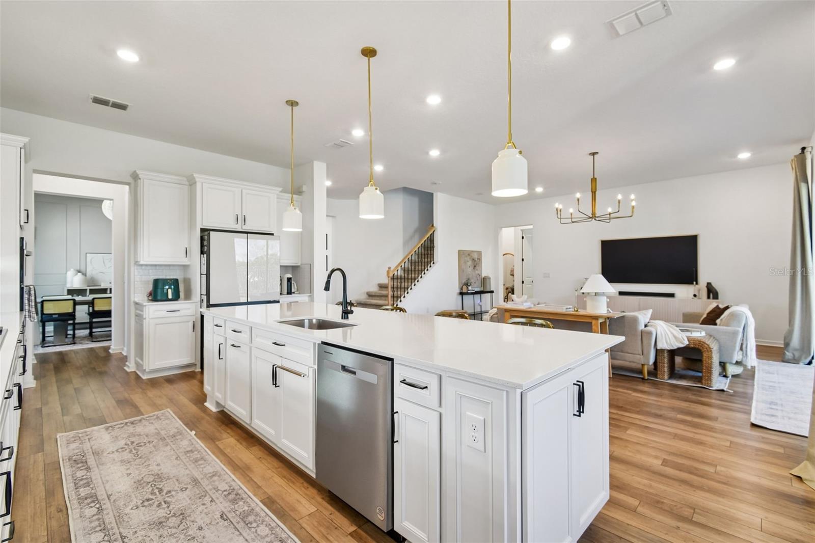 Image 19 of 86 For 13816 Sharp Hawk Drive