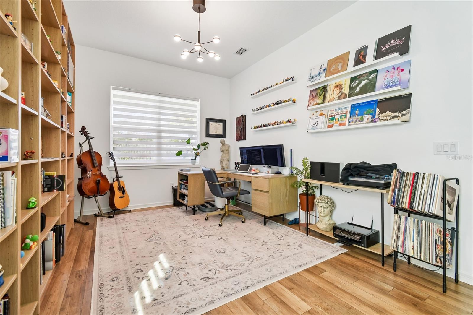 Image 28 of 86 For 13816 Sharp Hawk Drive