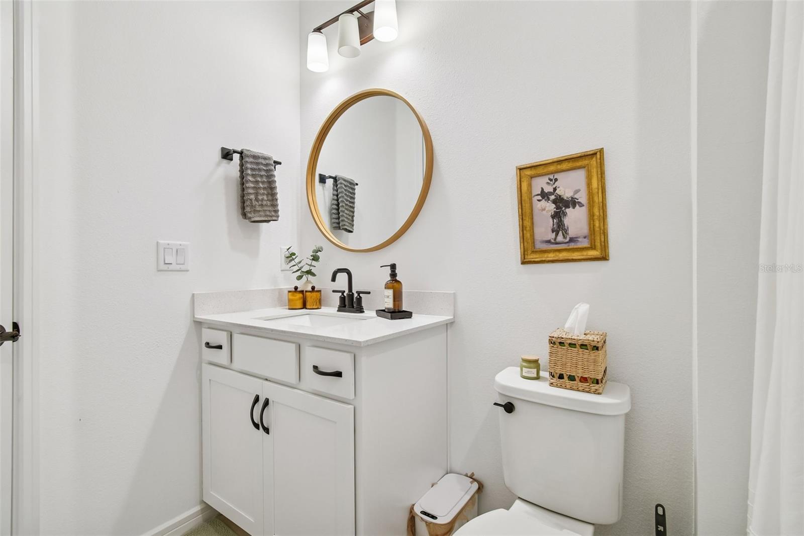 Image 33 of 86 For 13816 Sharp Hawk Drive