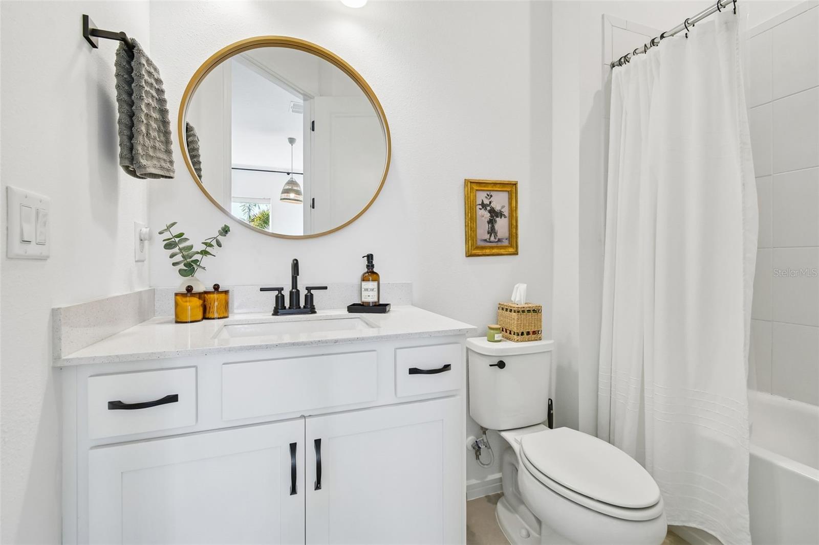 Image 34 of 86 For 13816 Sharp Hawk Drive