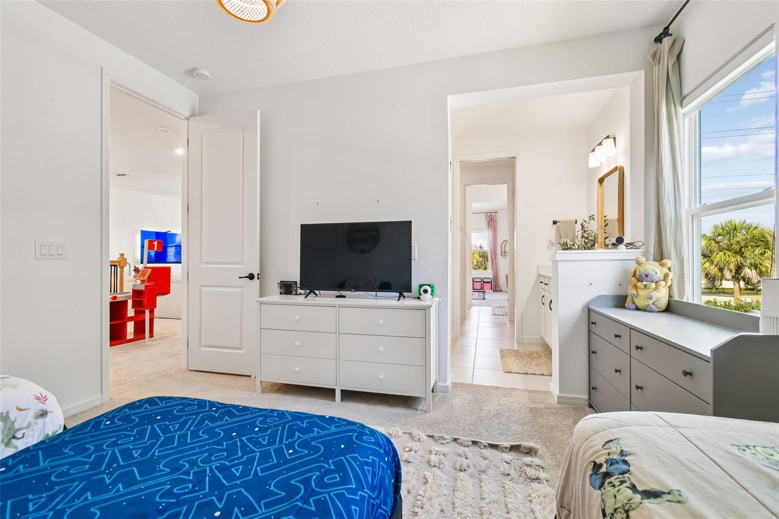 Image 62 of 86 For 13816 Sharp Hawk Drive