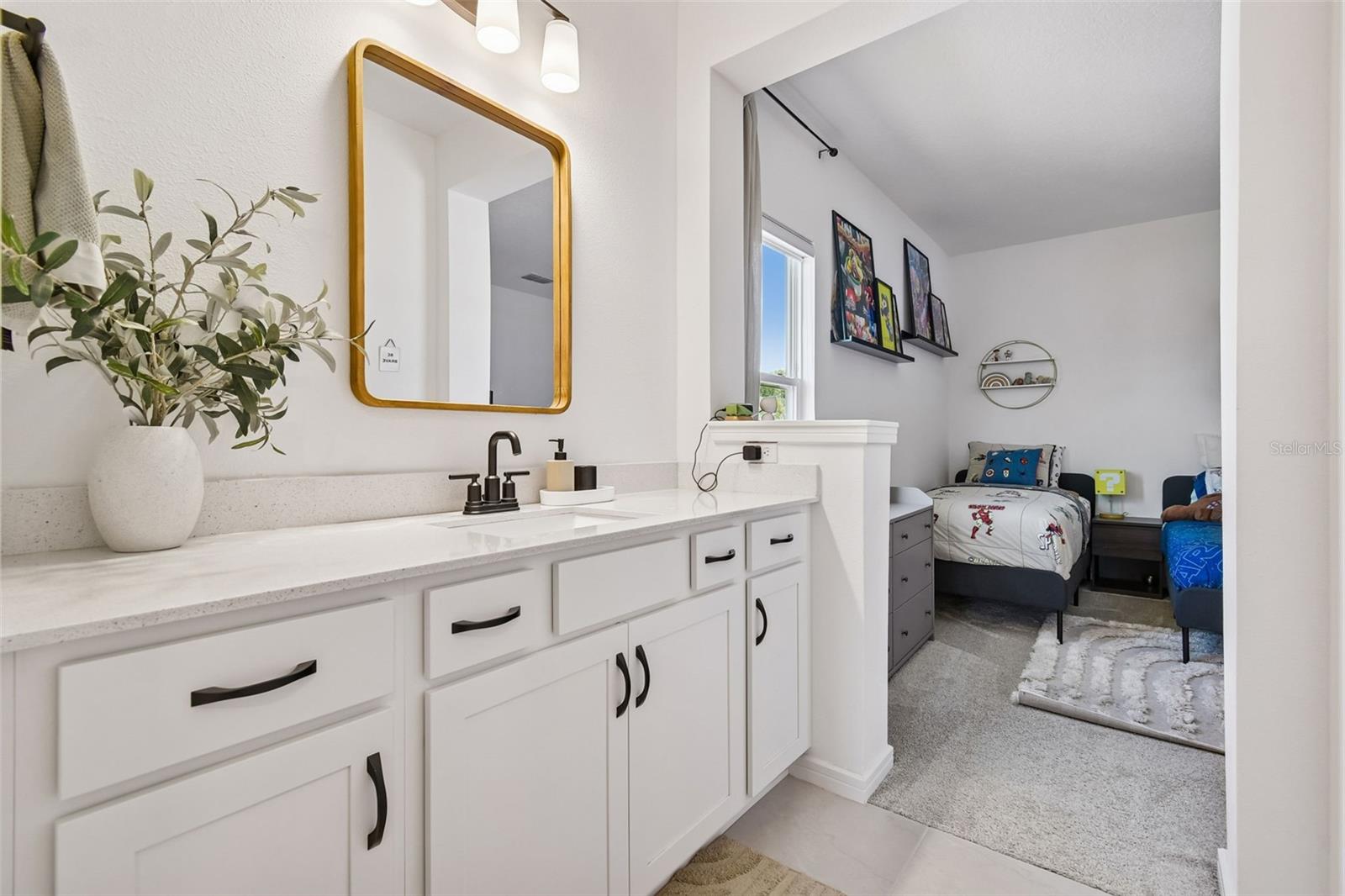 Image 64 of 86 For 13816 Sharp Hawk Drive