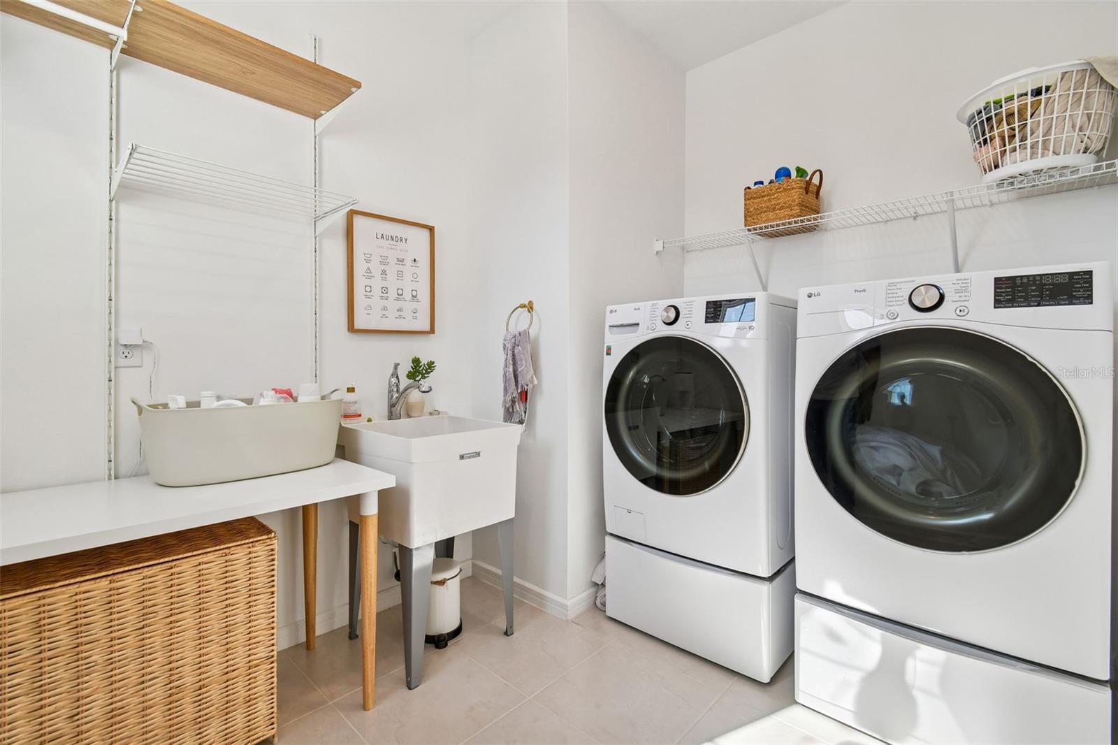 Image 70 of 86 For 13816 Sharp Hawk Drive