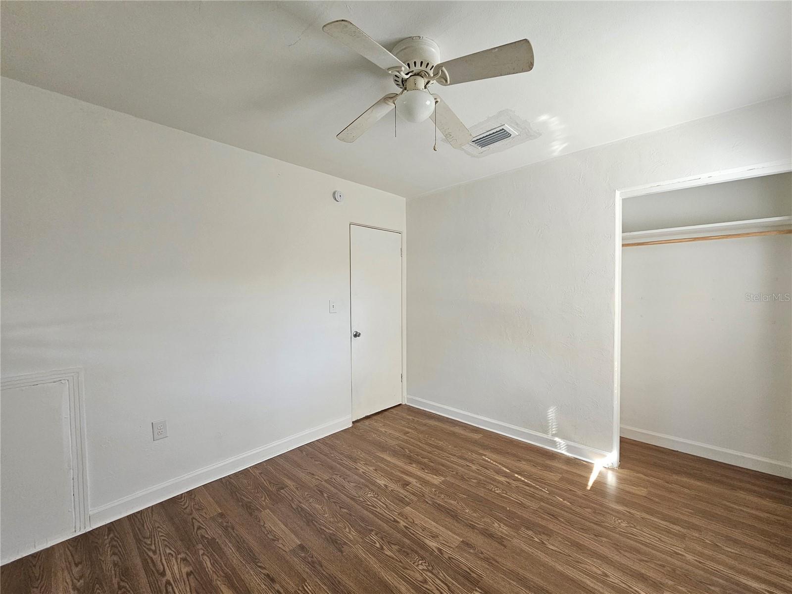 Image 11 of 19 For 3219 Decatur Avenue