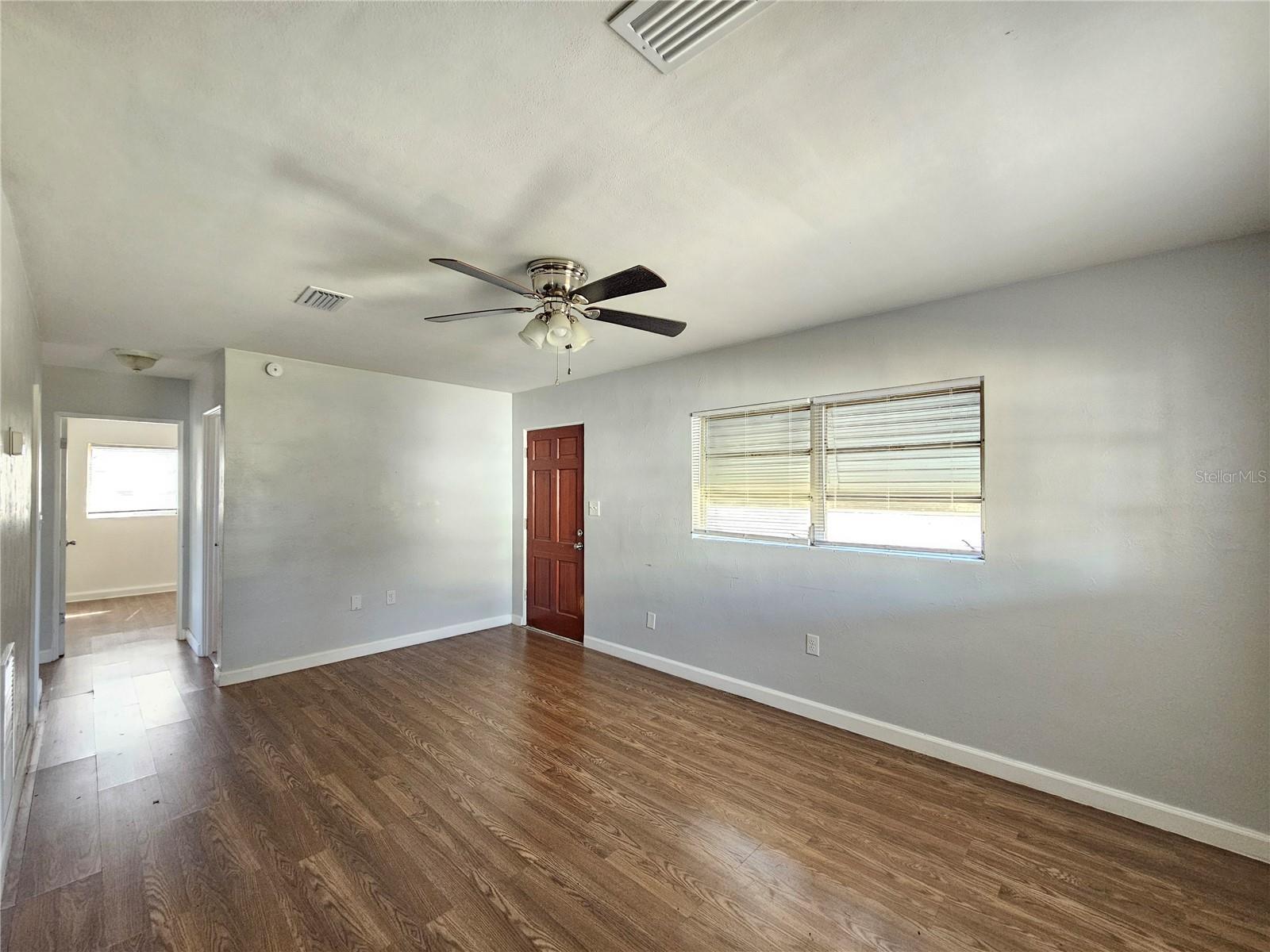 Image 5 of 19 For 3219 Decatur Avenue