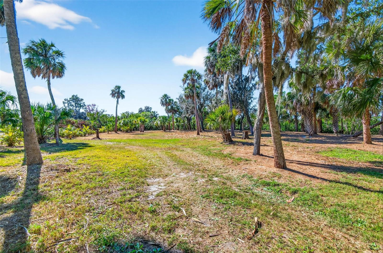 Image 10 of 27 For 2619 River Bend Drive