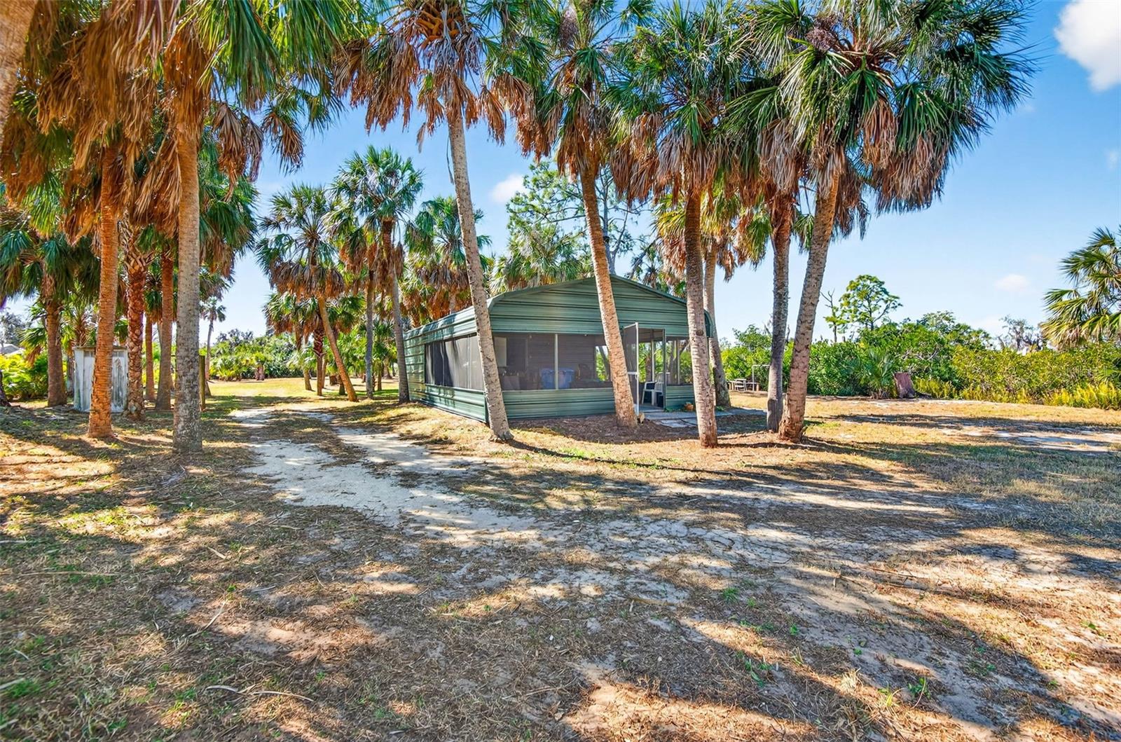 Image 13 of 27 For 2619 River Bend Drive