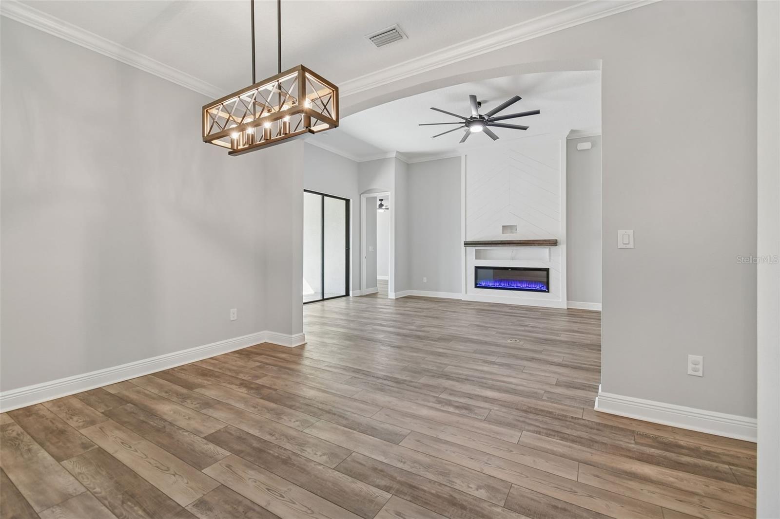 Image 38 of 78 For 1246 Florablu Drive