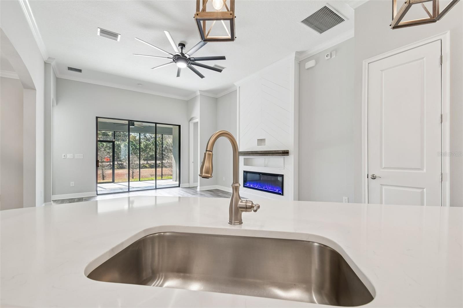 Image 41 of 78 For 1246 Florablu Drive