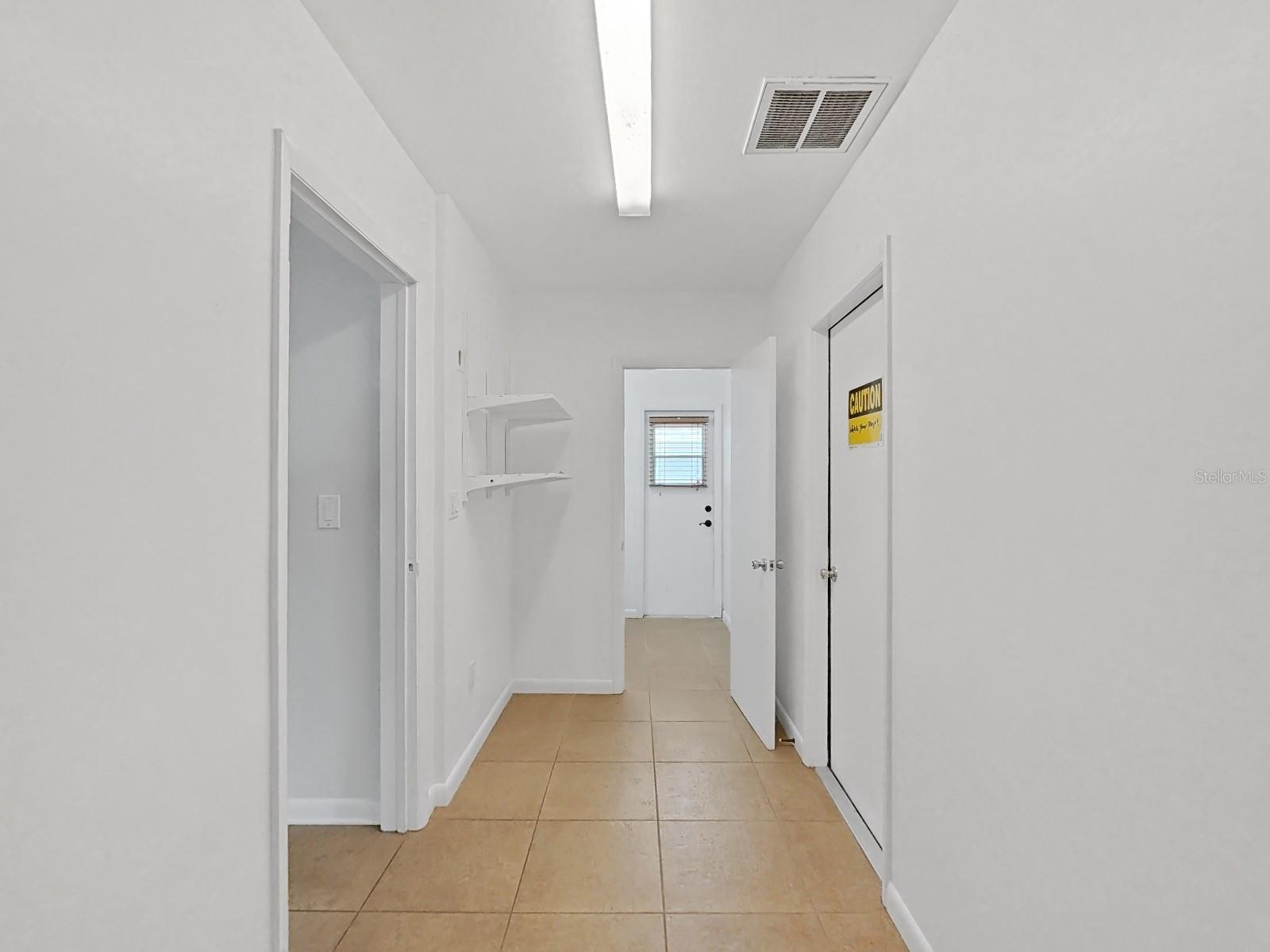 Image 13 of 26 For 1701 Laurie Lane