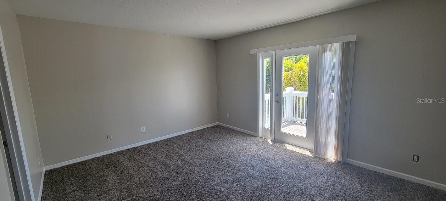 Image 15 of 28 For 3857 Pompano Drive Se