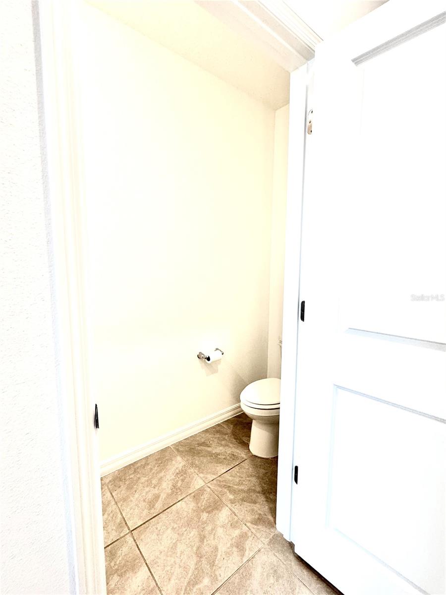 Image 9 of 33 For 445 Mangrove Shade Circle