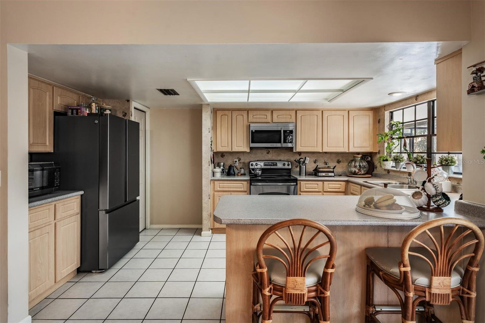 Image 13 of 44 For 12604 Rain Forest Street