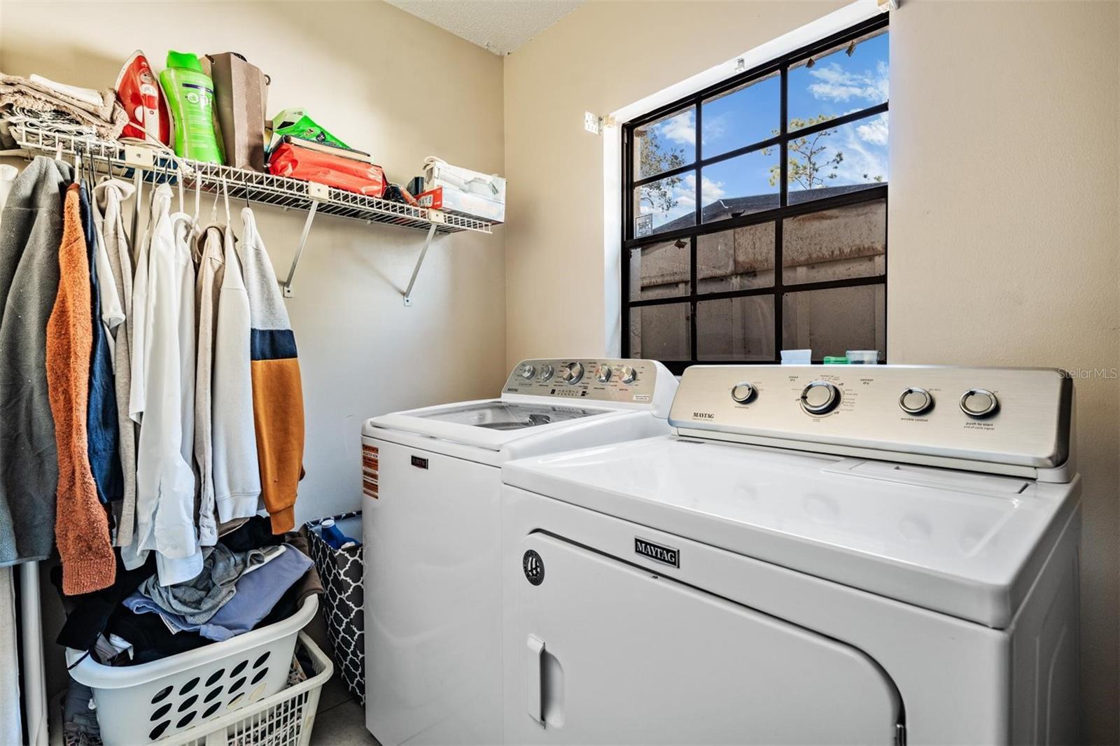 Image 37 of 44 For 12604 Rain Forest Street