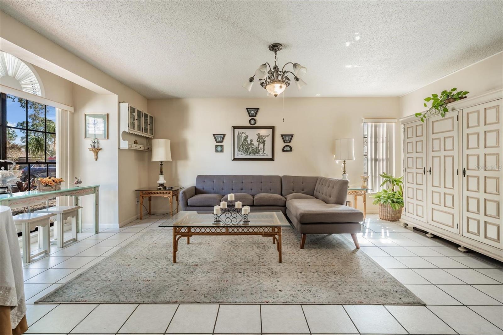 Image 7 of 44 For 12604 Rain Forest Street