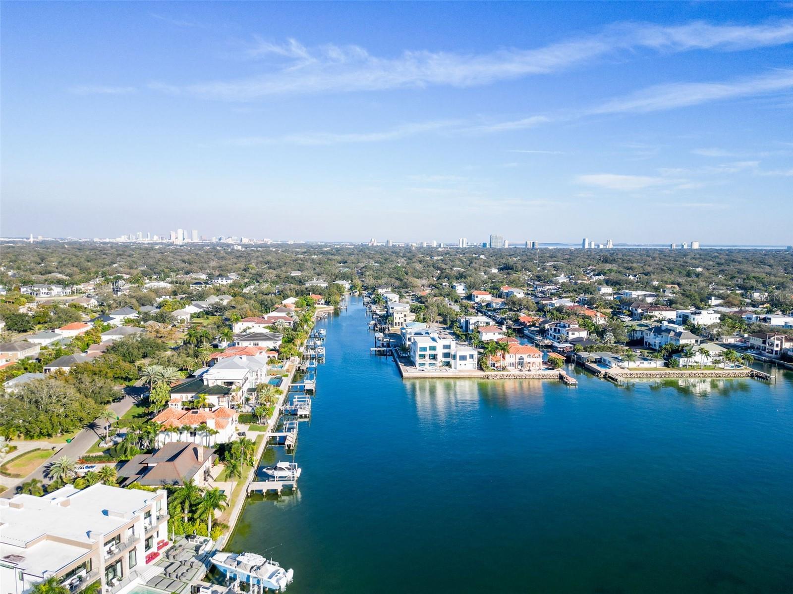 Image 21 of 41 For 4915 Melrose Avenue