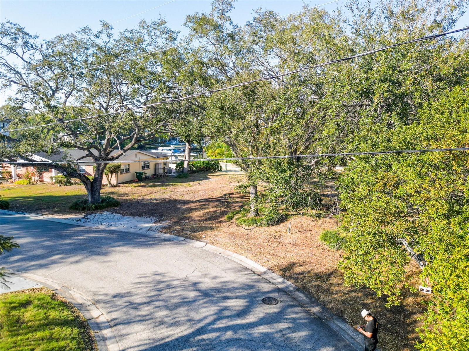 Image 28 of 41 For 4915 Melrose Avenue