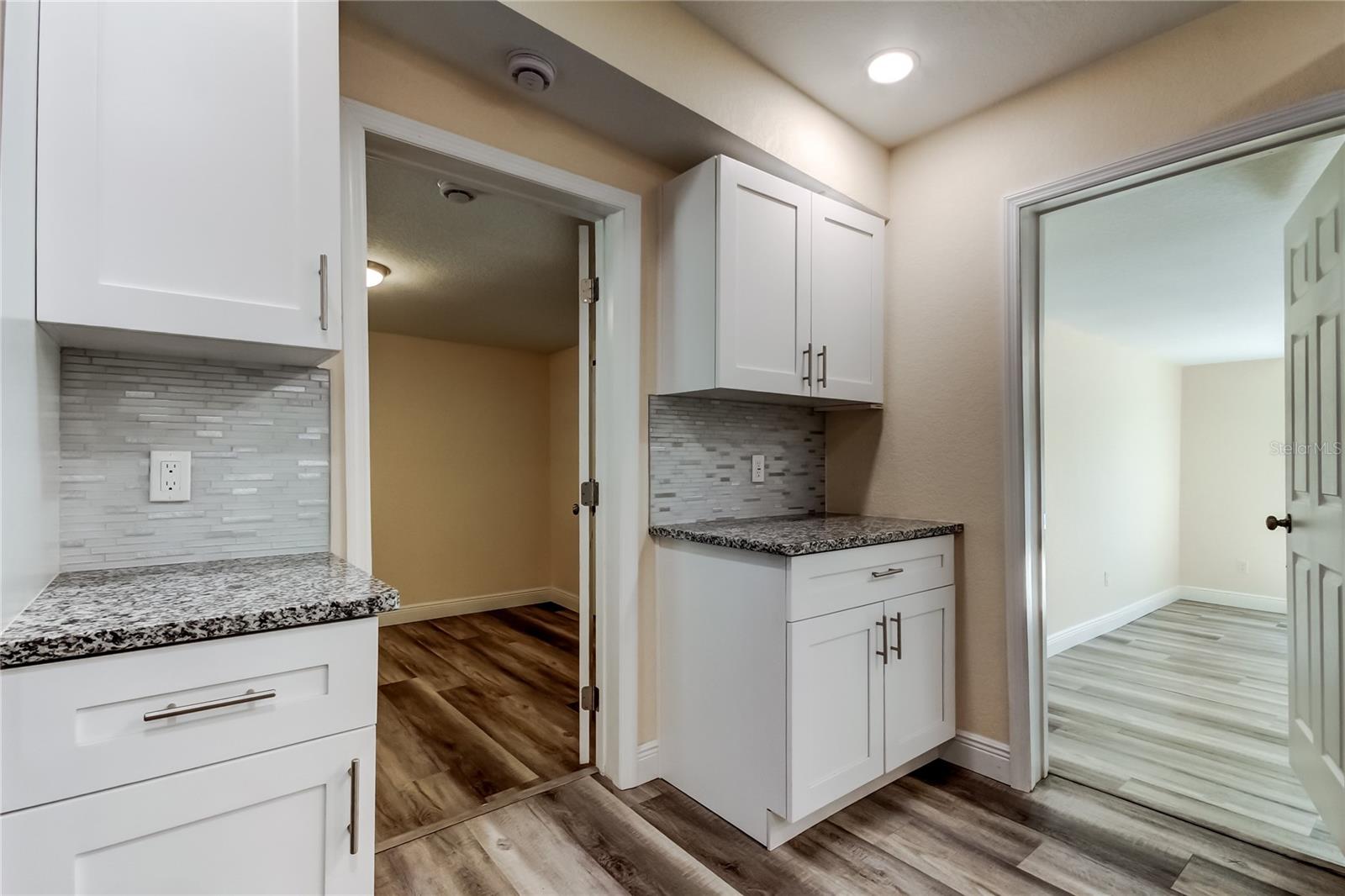 Image 11 of 44 For 1353 Mary L Road