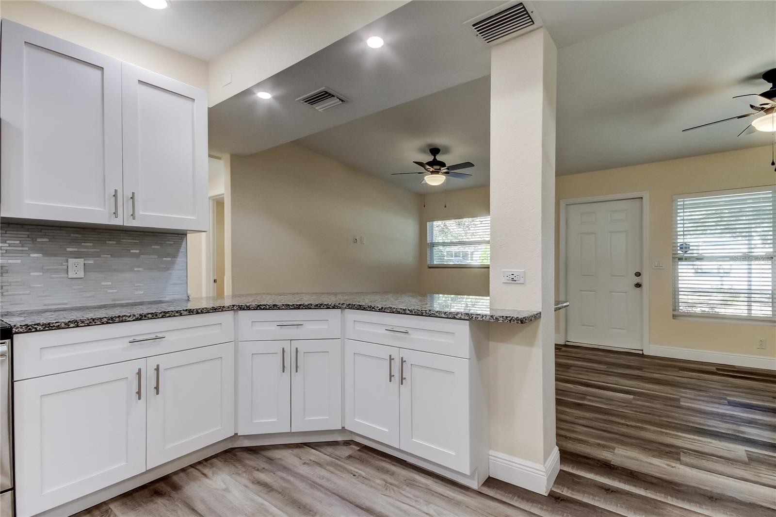 Image 14 of 44 For 1353 Mary L Road