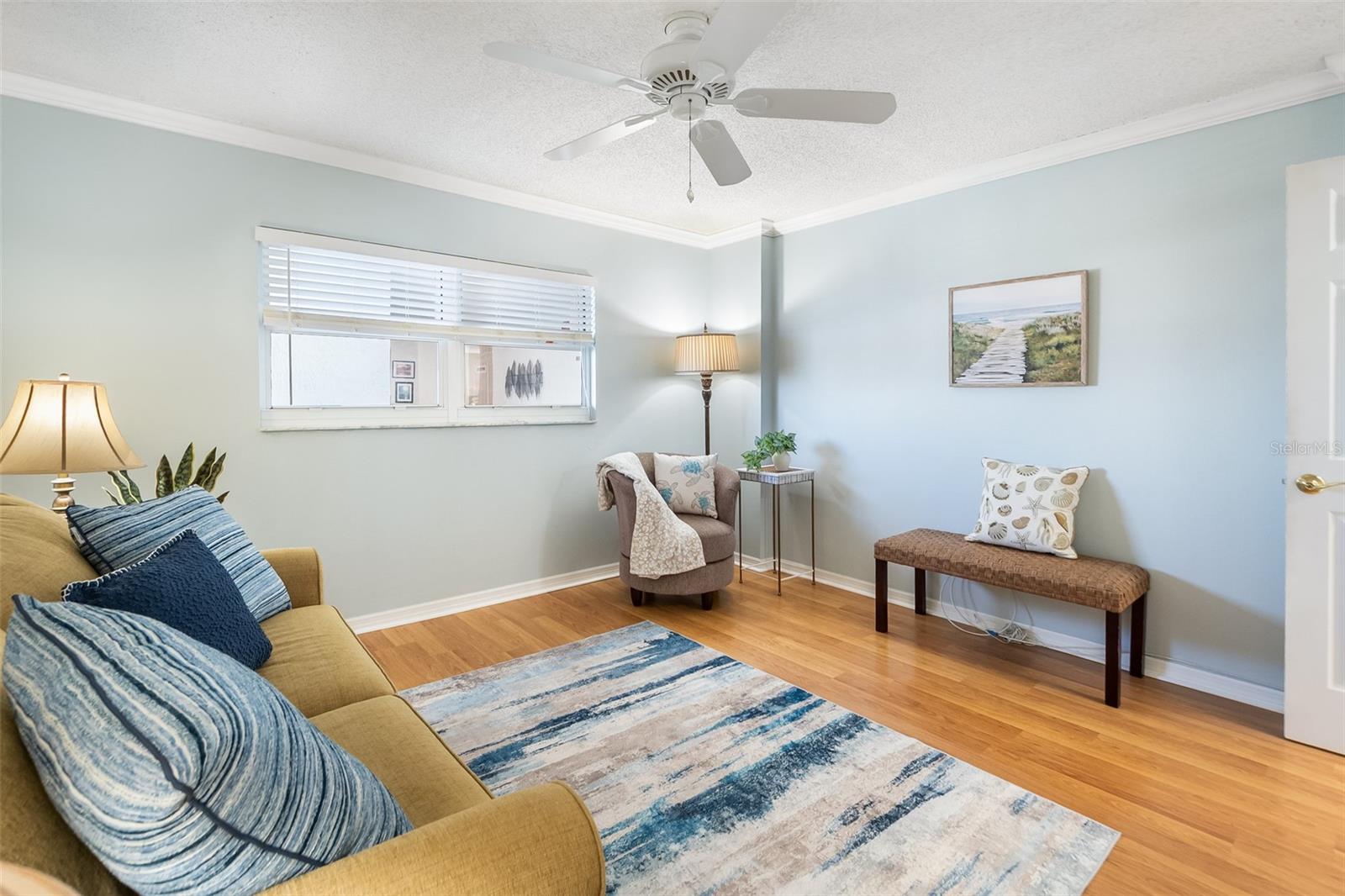 Image 22 of 59 For 6060 Shore Boulevard S 906