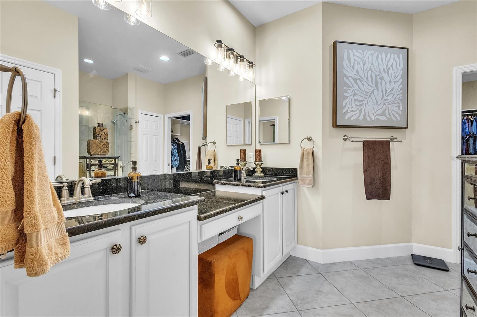 Image 21 of 36 For 633 Chipper Drive