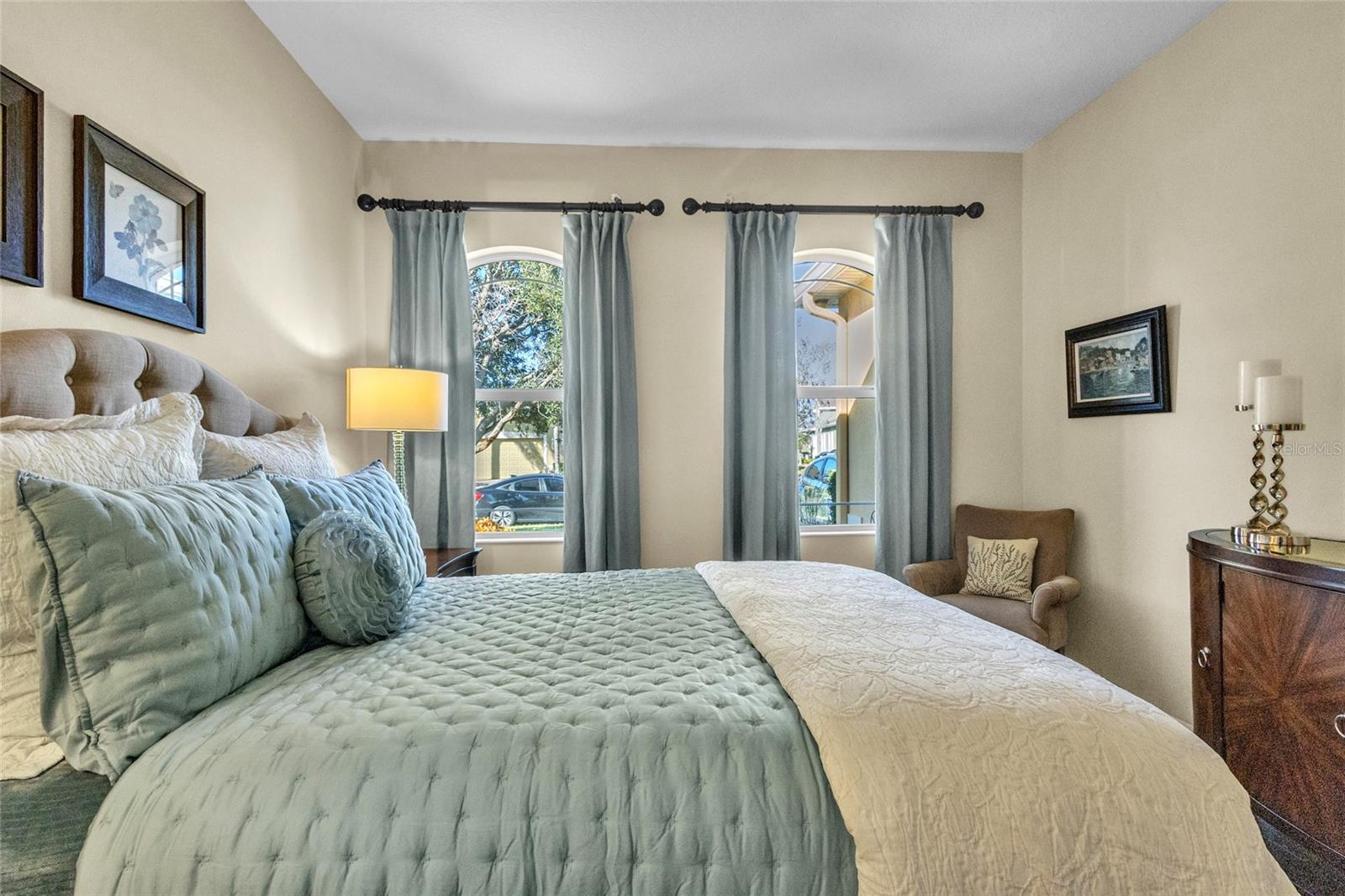 Image 30 of 36 For 633 Chipper Drive