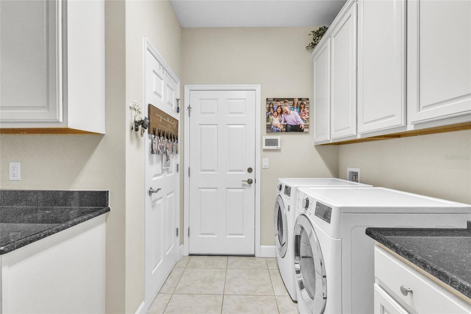 Image 32 of 36 For 633 Chipper Drive