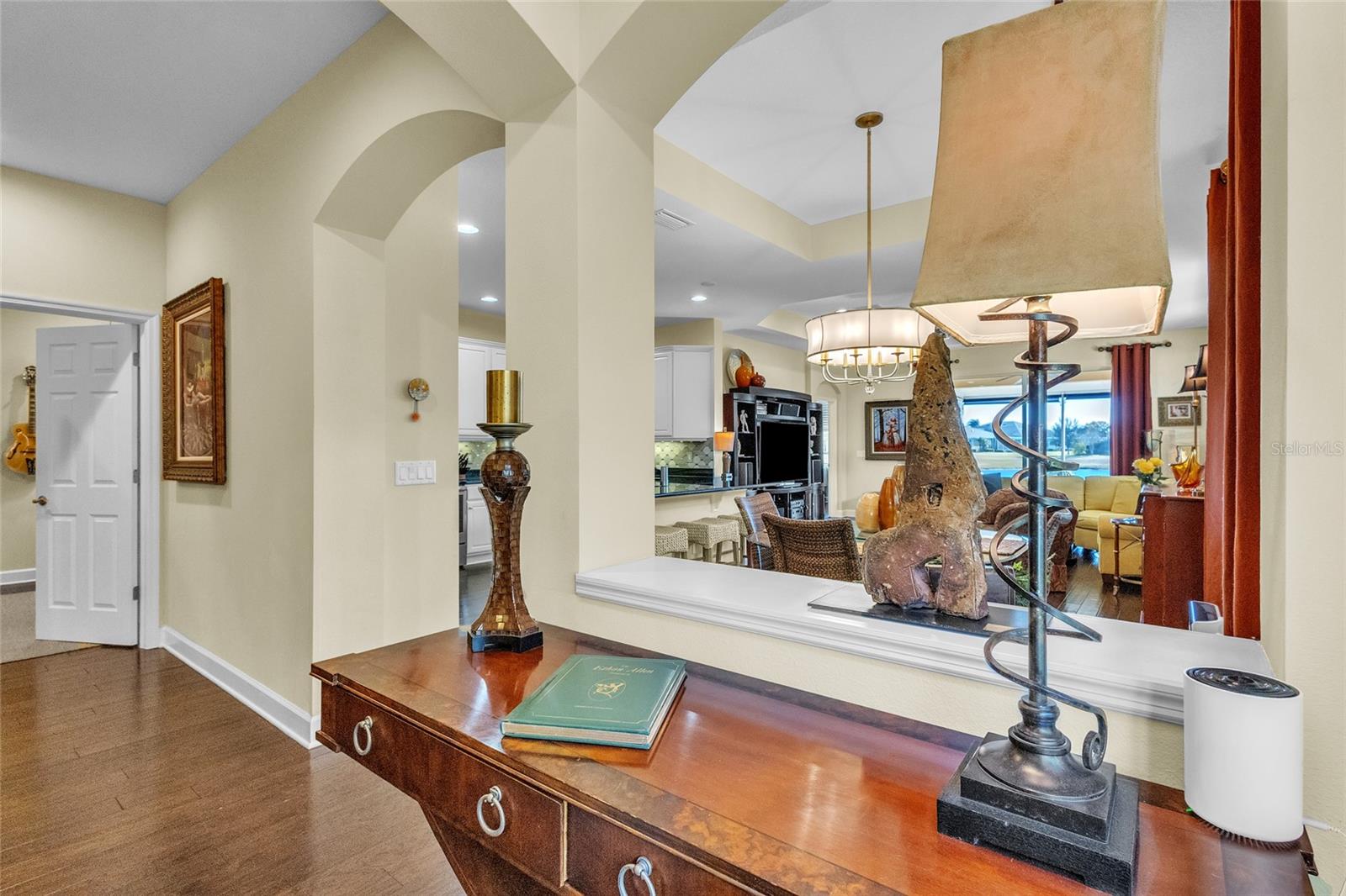 Image 7 of 36 For 633 Chipper Drive