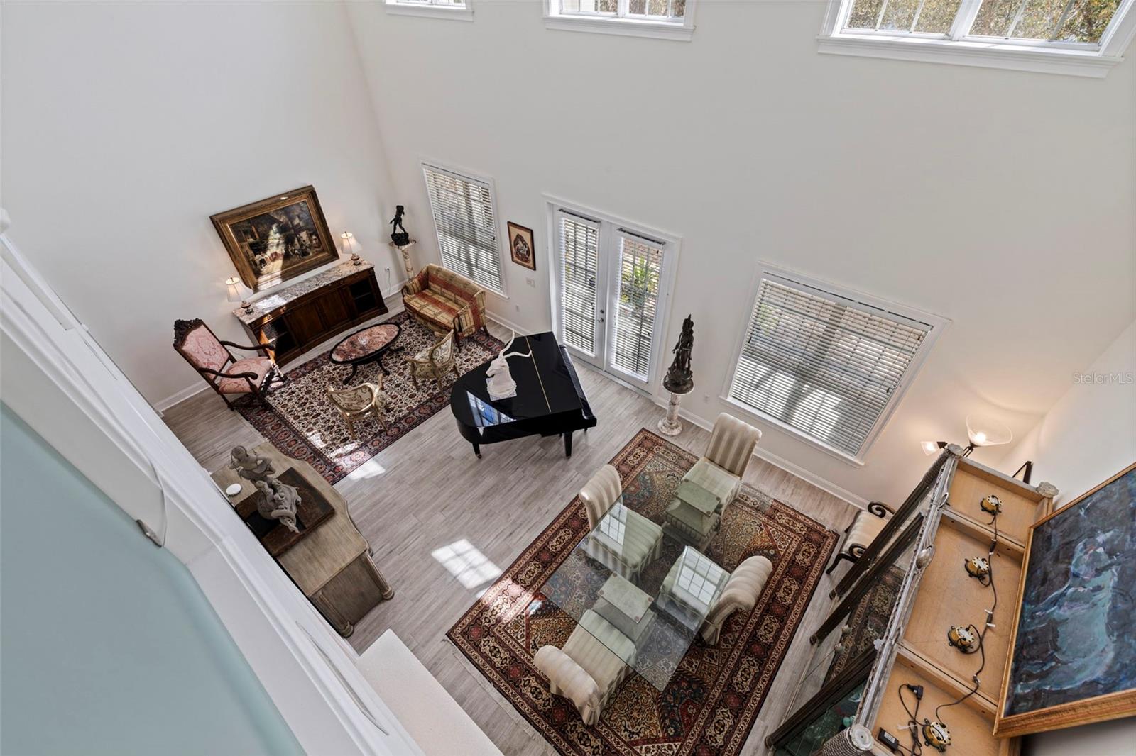 Image 29 of 73 For 300 Newbury Place N