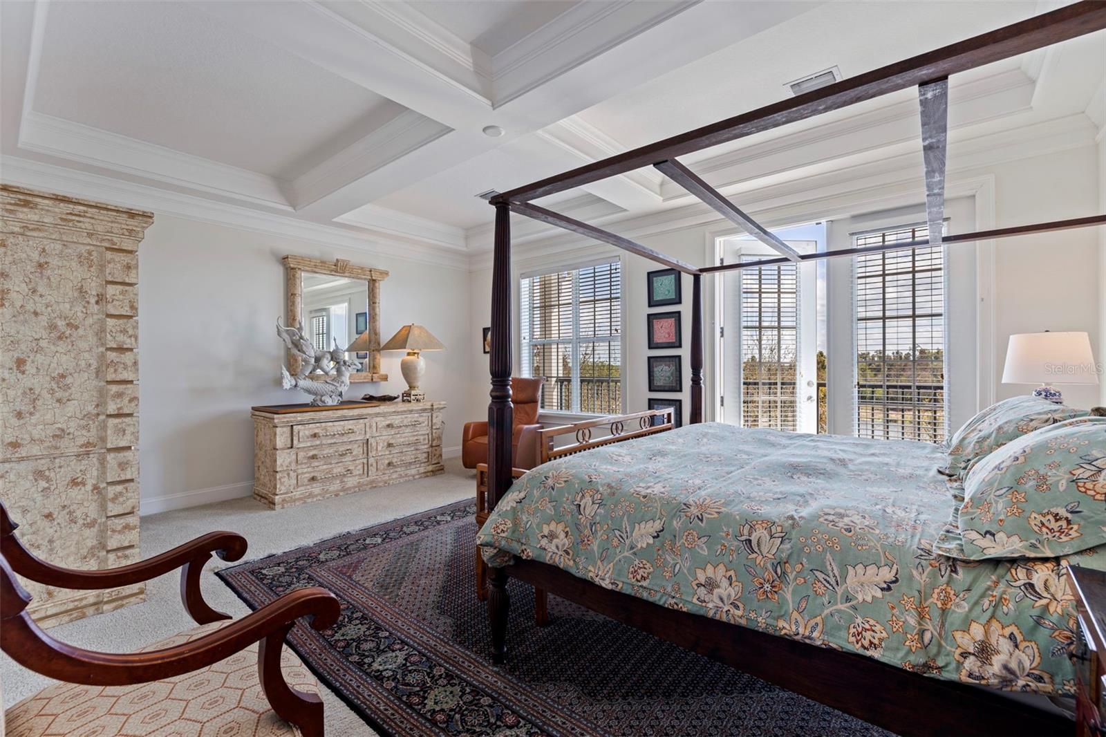 Image 33 of 73 For 300 Newbury Place N