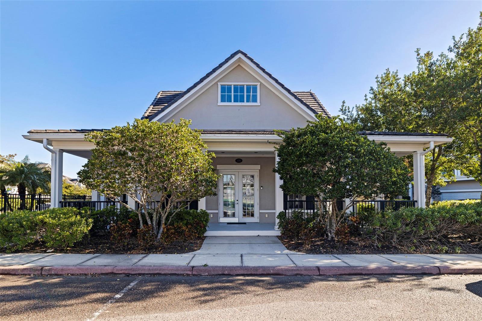 Image 49 of 73 For 300 Newbury Place N