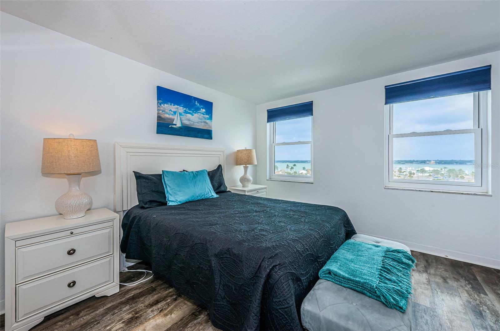 Image 20 of 48 For 10355 Paradise Boulevard 711