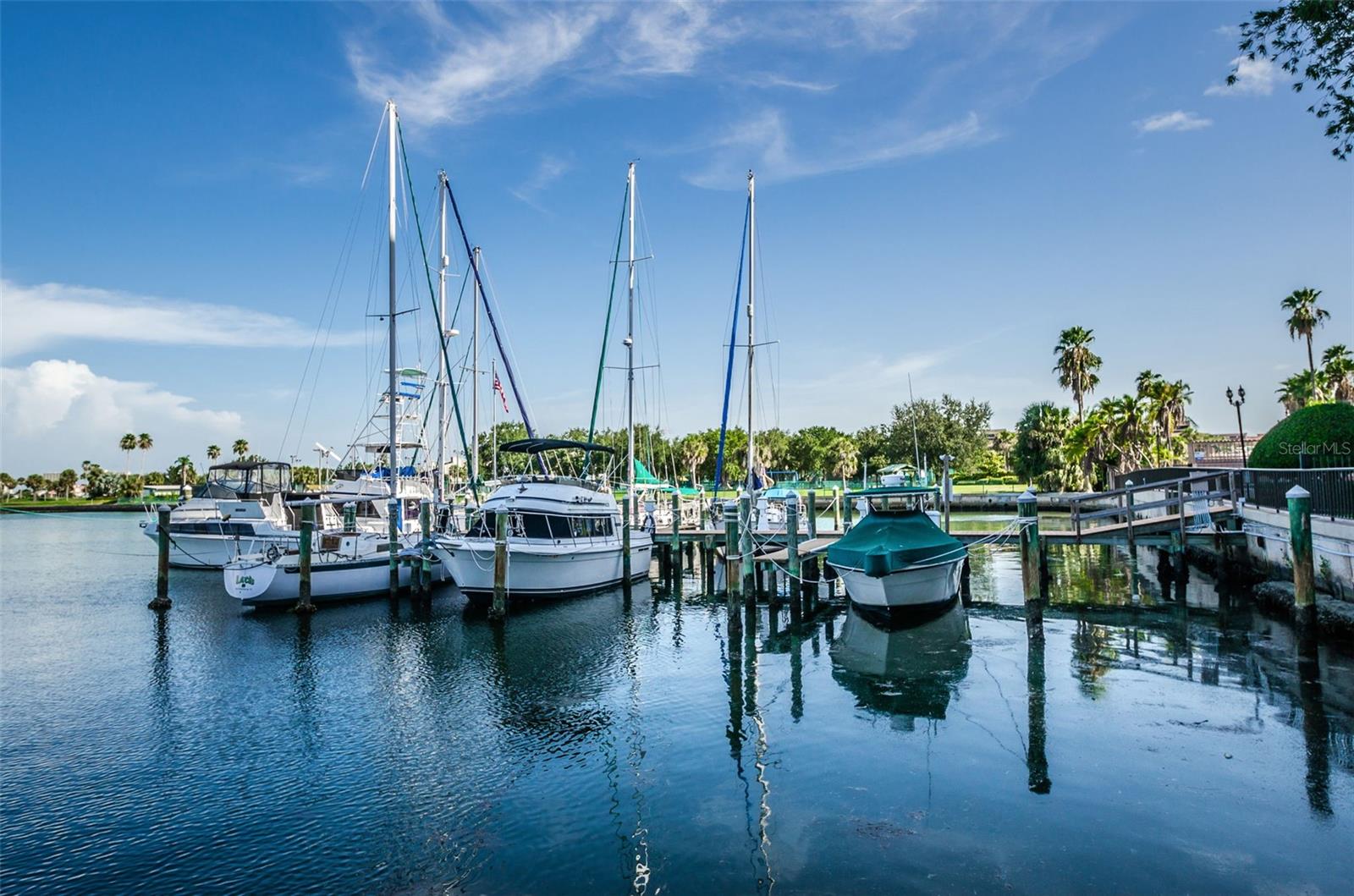 Image 35 of 48 For 10355 Paradise Boulevard 711