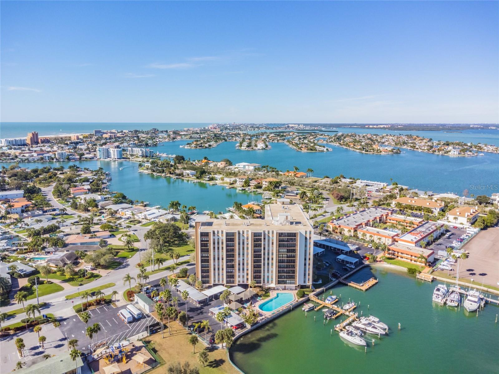 Image 44 of 48 For 10355 Paradise Boulevard 711