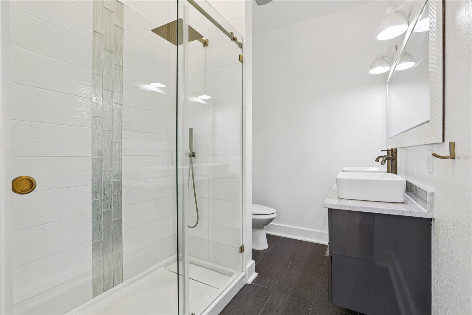 Image 26 of 40 For 4204 Jetton Avenue