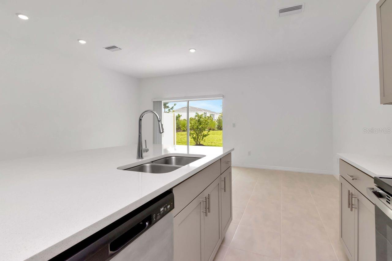 Image 12 of 51 For 34234 Polacca Lane