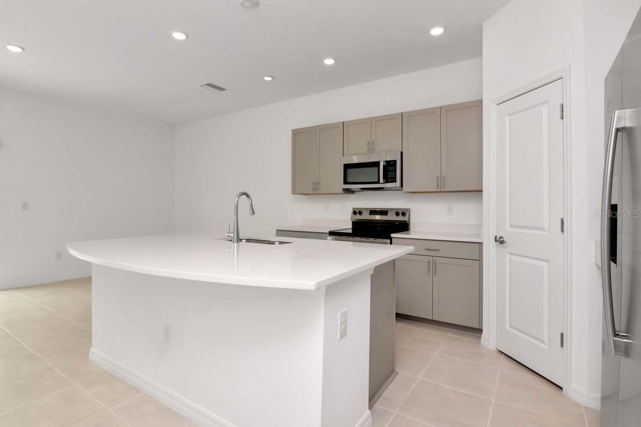 Image 6 of 51 For 34234 Polacca Lane