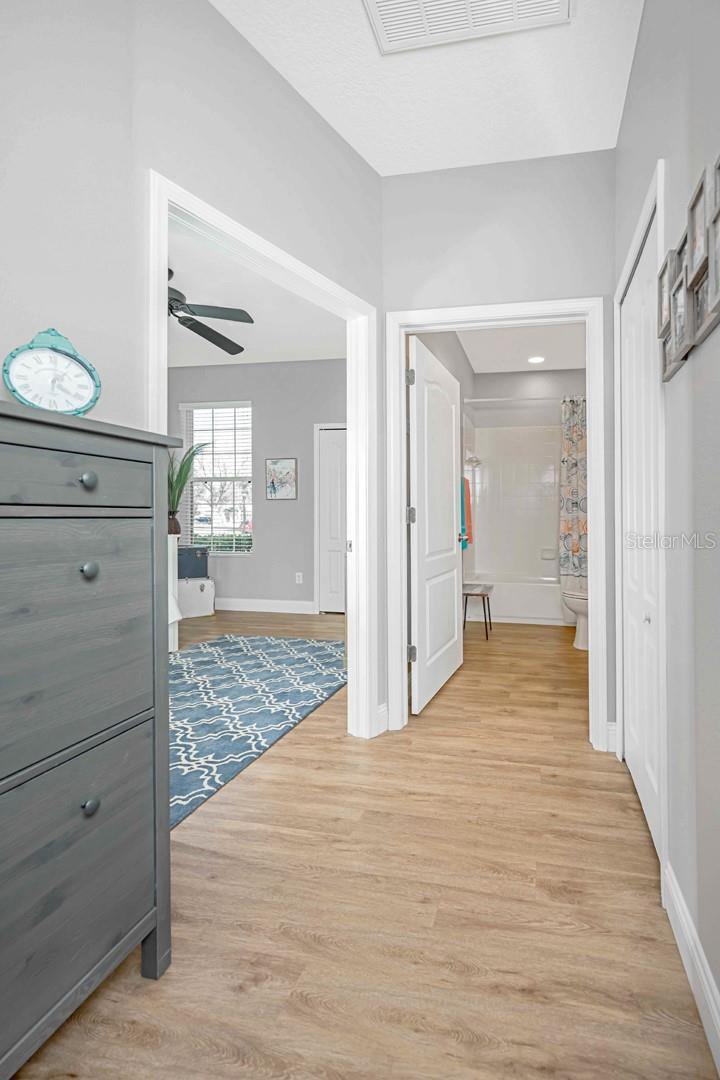 Image 14 of 62 For 5911 Phoebenest Drive