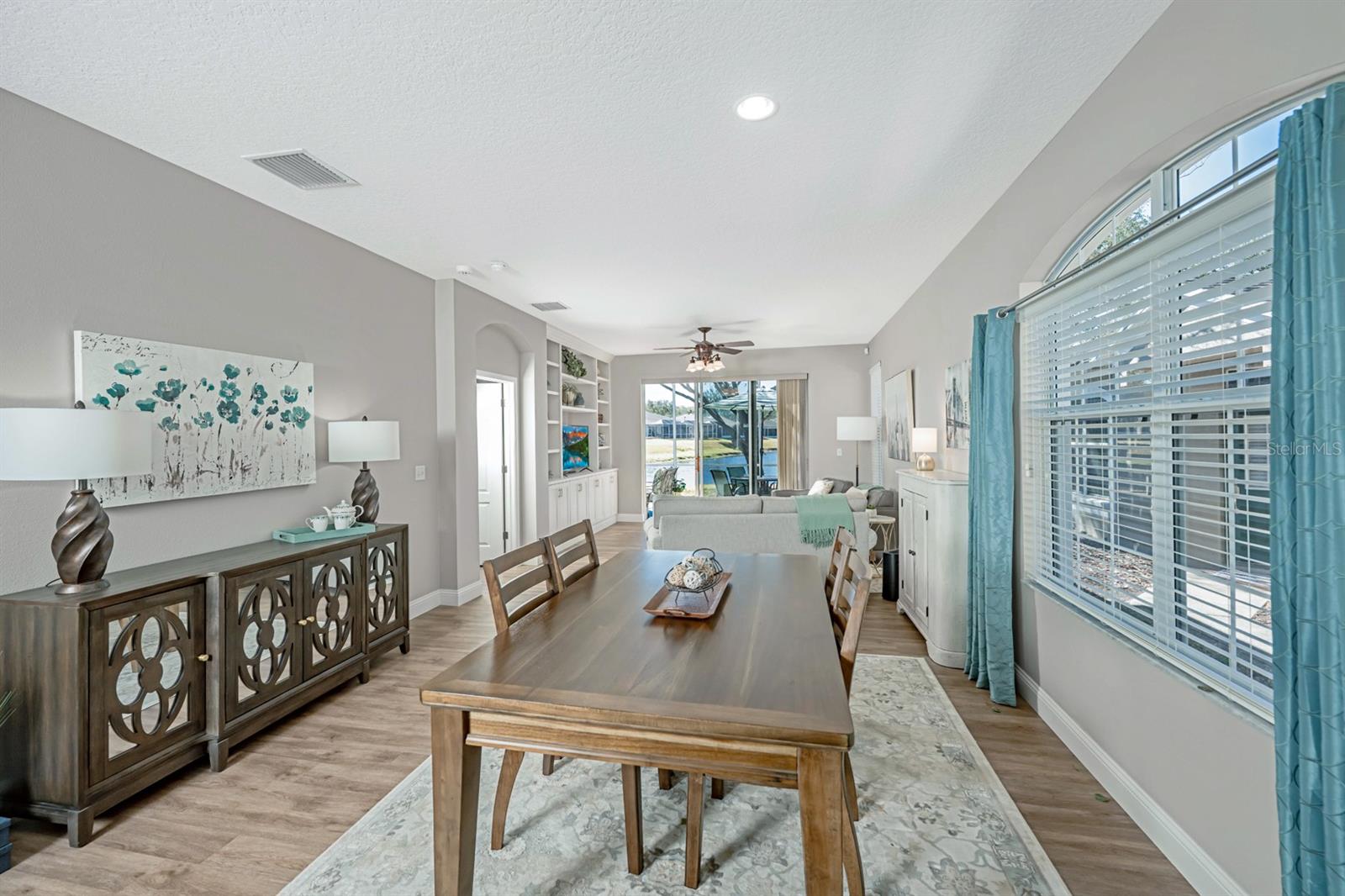 Image 21 of 62 For 5911 Phoebenest Drive