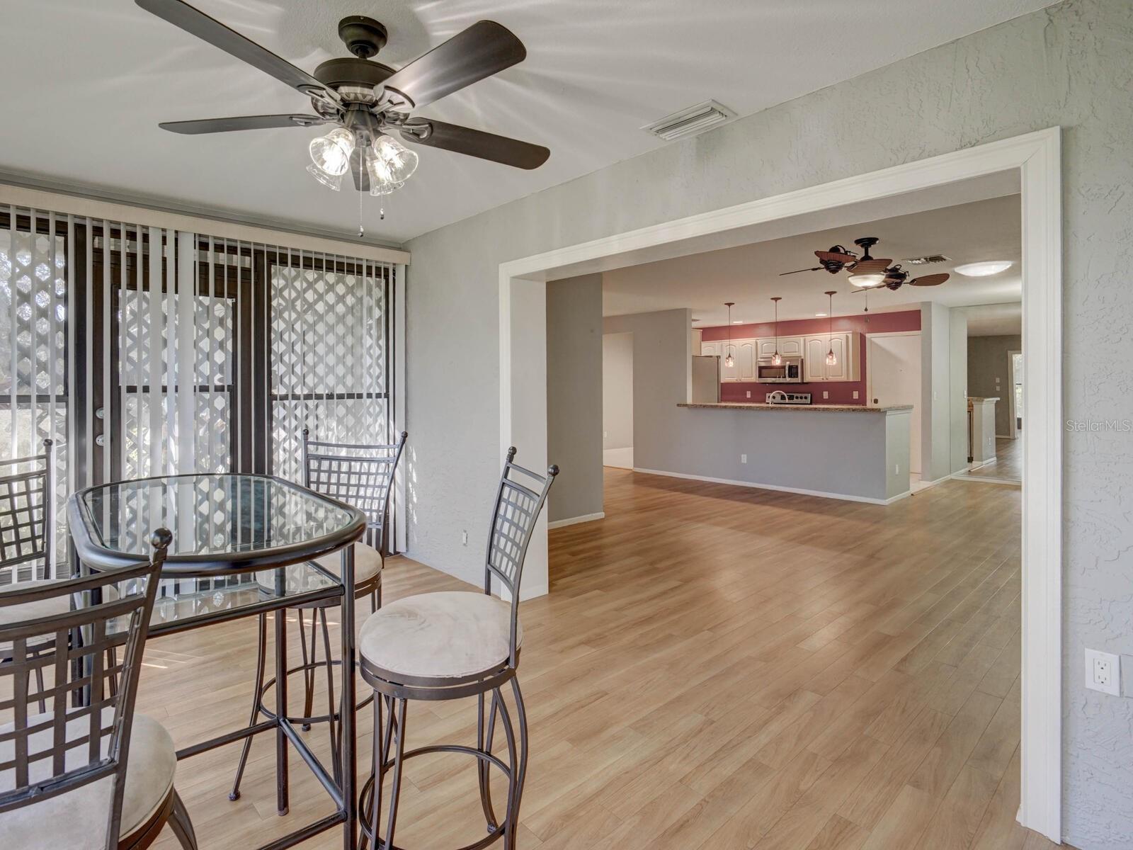 Image 14 of 35 For 365 Durham Court