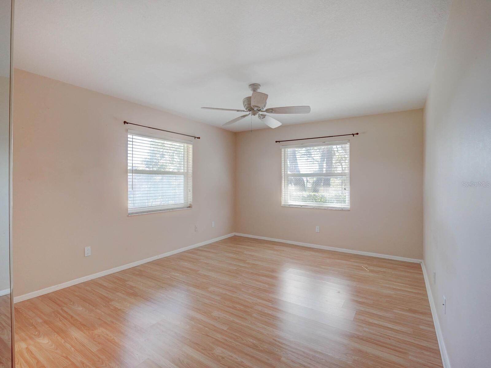 Image 21 of 35 For 365 Durham Court