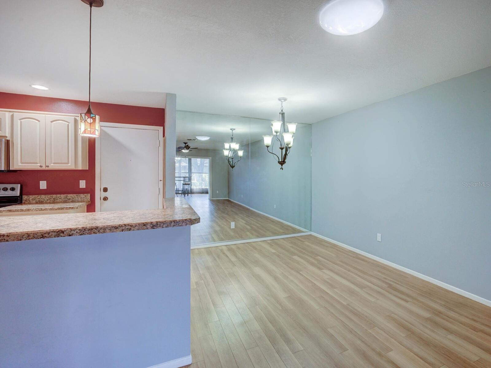 Image 7 of 35 For 365 Durham Court