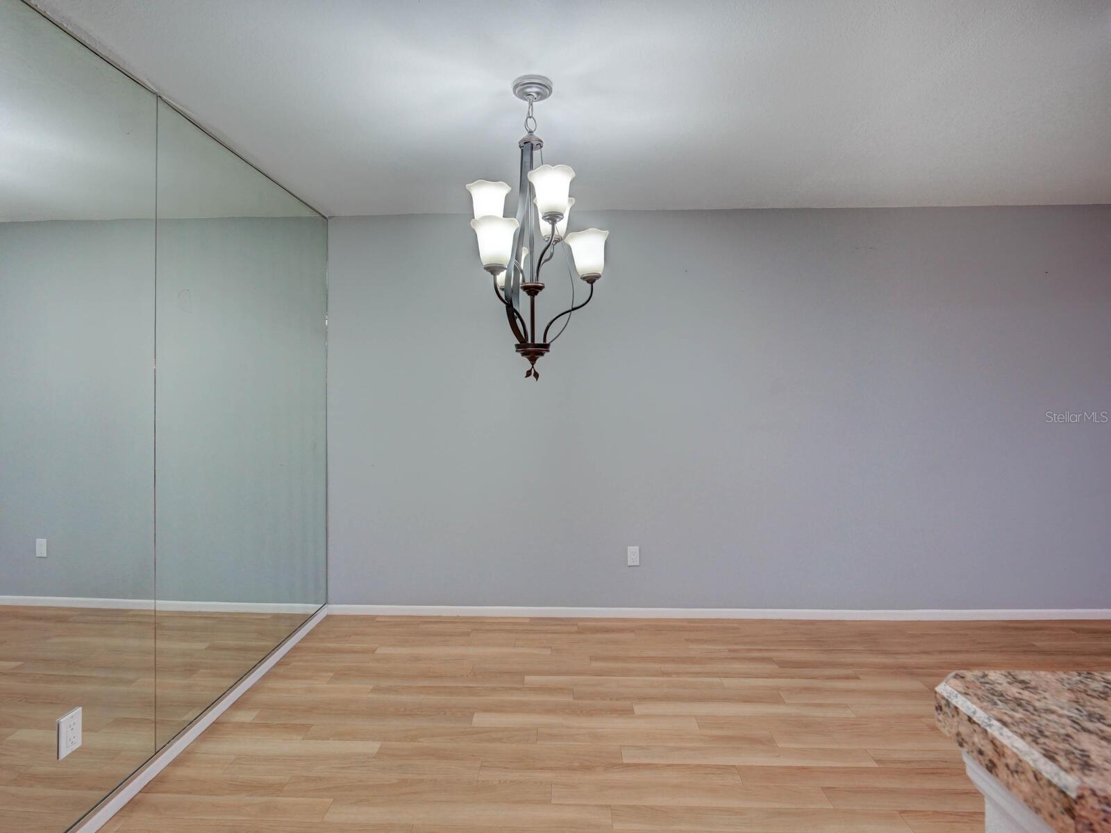 Image 8 of 35 For 365 Durham Court