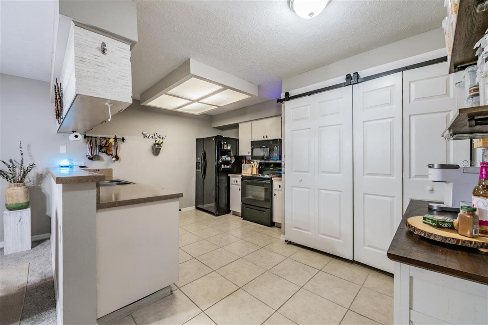 Image 14 of 35 For 23205 Club Villas Drive 30