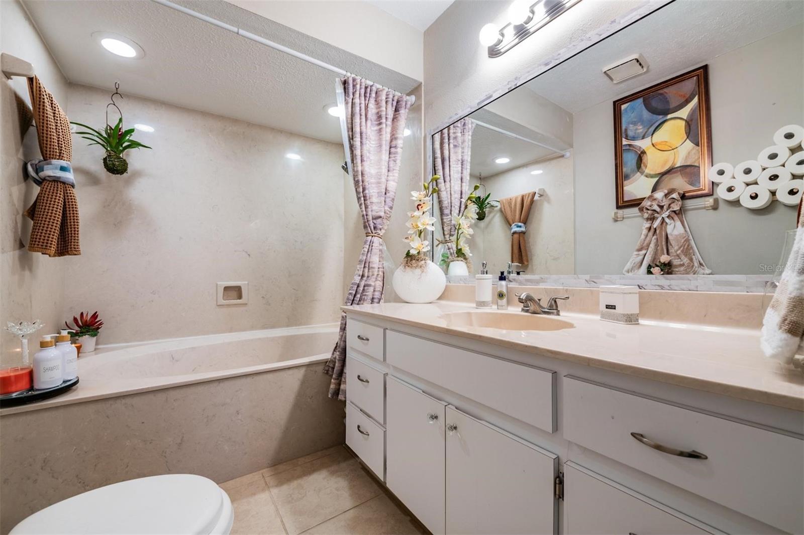 Image 27 of 35 For 23205 Club Villas Drive 30